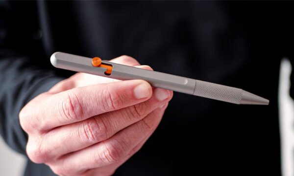 Pulsar - Minimalist Titanium Bolt-Action Pen