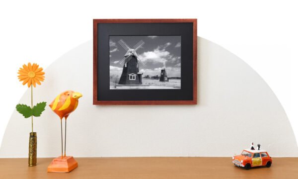 Galari - The Ever-Changing Art Frame