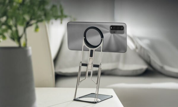 Majextand S - Precision Metal, Infinite Angles, Smart Luxury