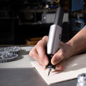 NeoBlade - Wireless Ultrasonic Cutter for Evolved Makers