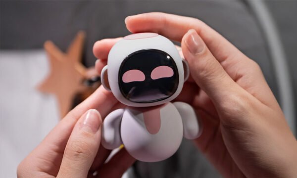 Eiliko - Your Tiny AI Charm Bot That Matches Every Outfit