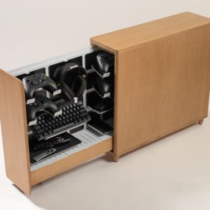 340 End Table - The dream home for your gear