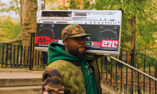 BB-777: The Iconic Boombox, Perfectly Recreated - The Gadget Trend