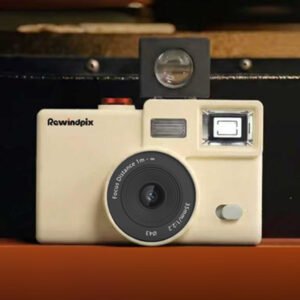 Rewindpix - A Non-disposable Digital “Film” Camera