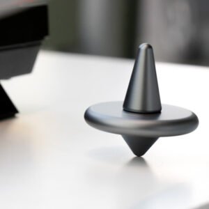 ST-01 - A multifunctional desk toy that helps you unwind